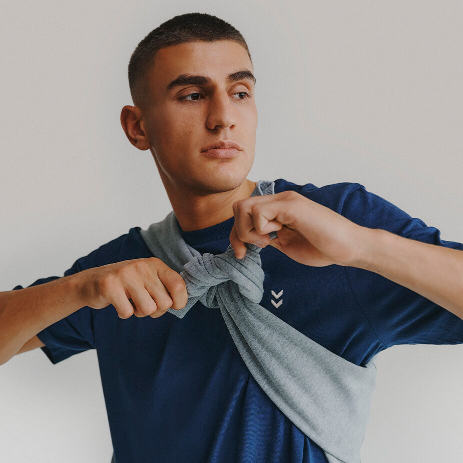 Mobile Image 2 for 1x2 Media Block